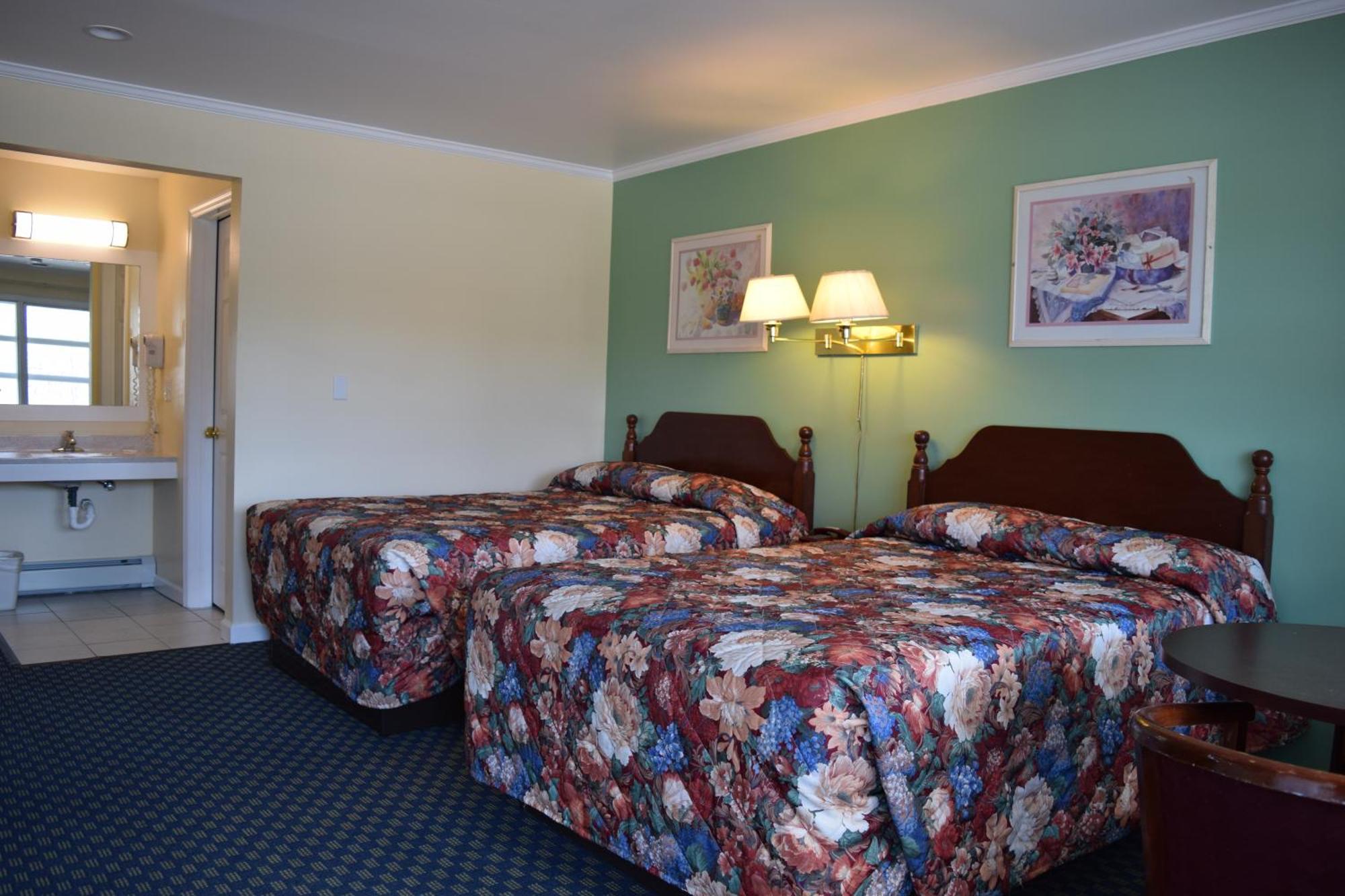 Top Hill Motel Saratoga Springs Luaran gambar